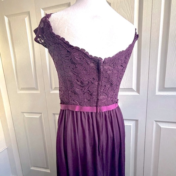 David’s Bridal Purple Lace off shoulder Gown sweetheart neckline - Picture 4 of 6